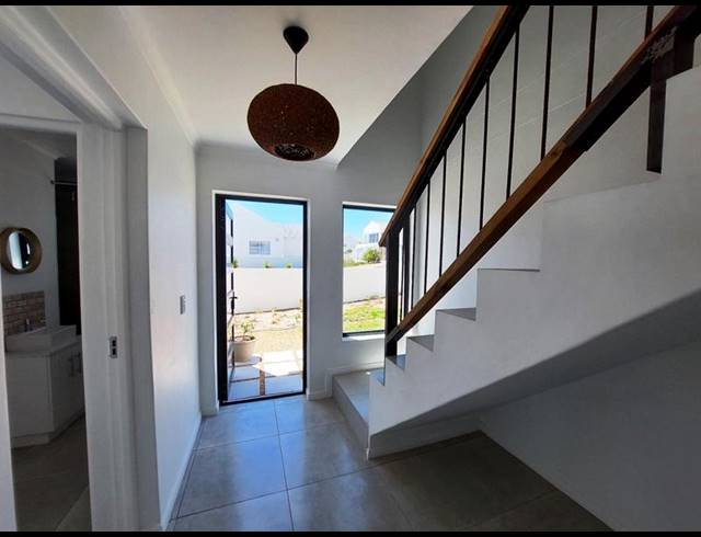 3 BEDROOM HOUSE FOR SALE IN SHELLEY POINT